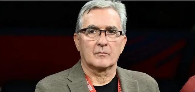 Moj, 尽管于汉超 Moj, 尽管于汉超