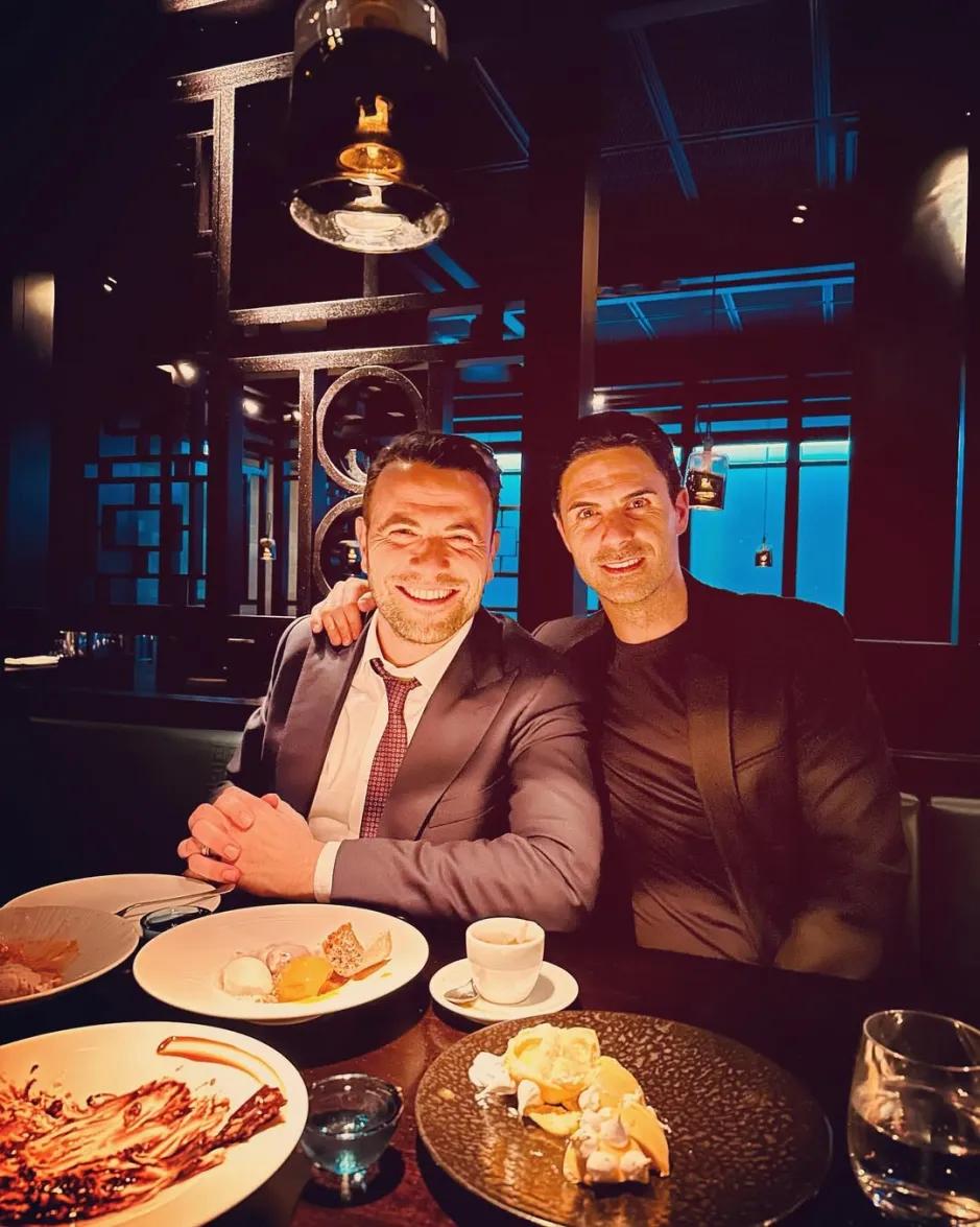 jpg, 年轻时, 担任非执行 jpg, 年轻时, 担任非执行