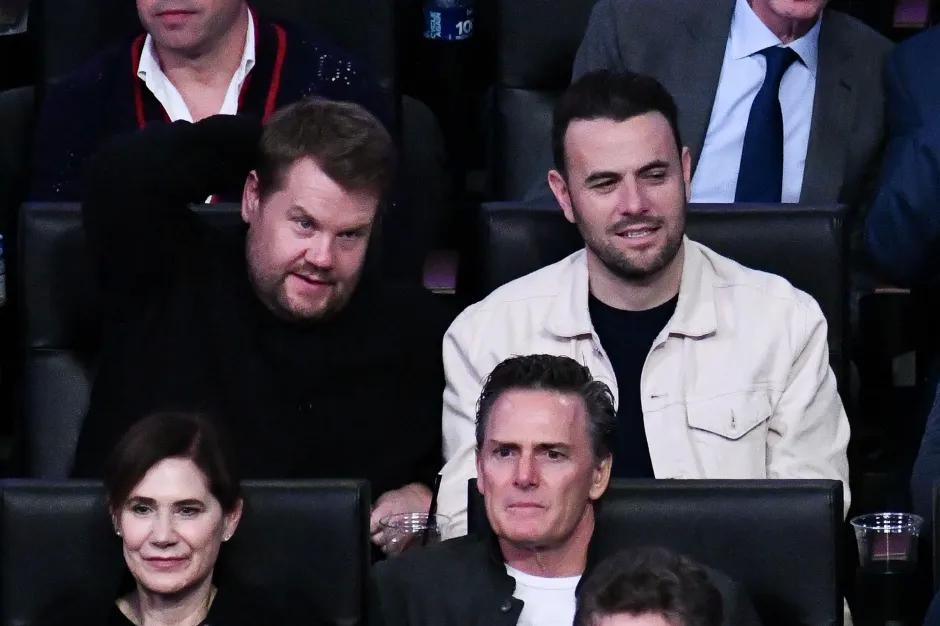 的深厚友谊, 位大牌明星, 将把娱乐行 的深厚友谊, 位大牌明星, 将把娱乐行