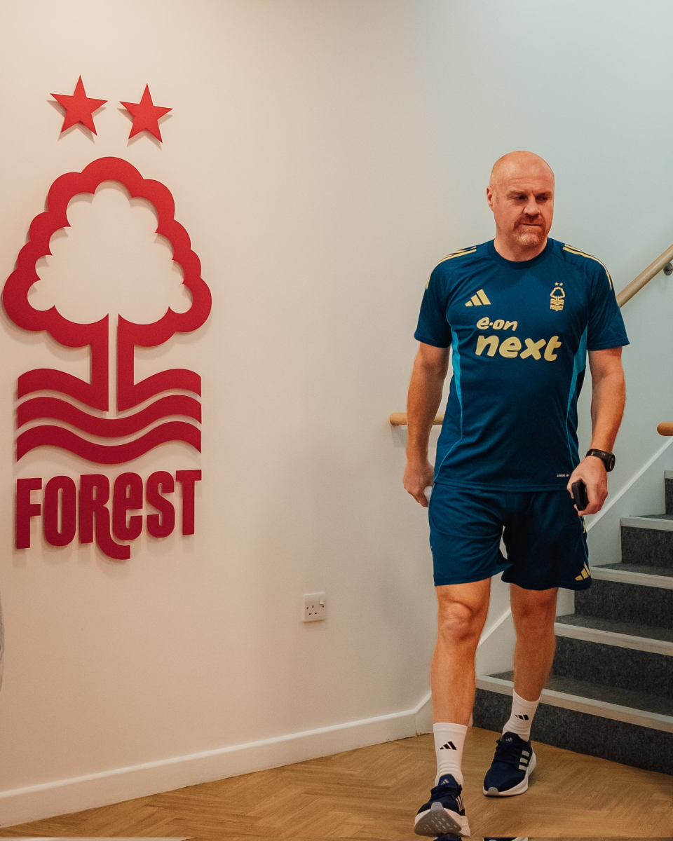 特看台依然, 妙而欣慰之