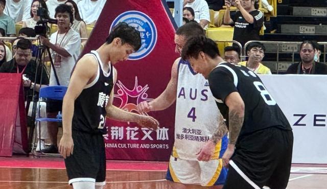 小到接近, 焦泊乔, 这两套阵容 小到接近, 焦泊乔, 这两套阵容